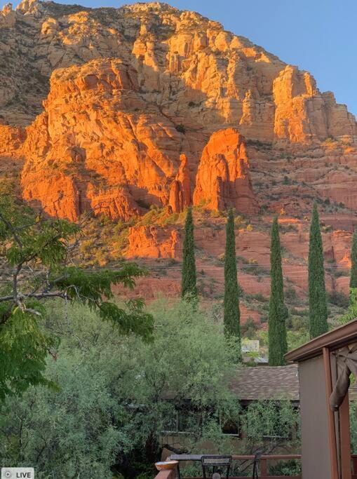 Close To Fresh Creek! Sleeps 12 ~ Amazing Views W/Serene Open Space ~ Hot Tub + Game Room ~ Trails Outside Sedona Exteriör bild